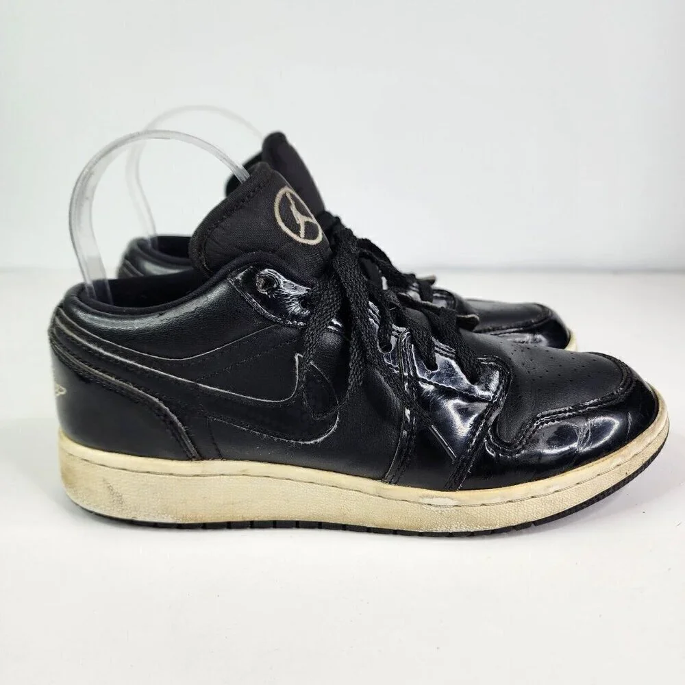 Nike Air Jordan 1 Low SE GS 